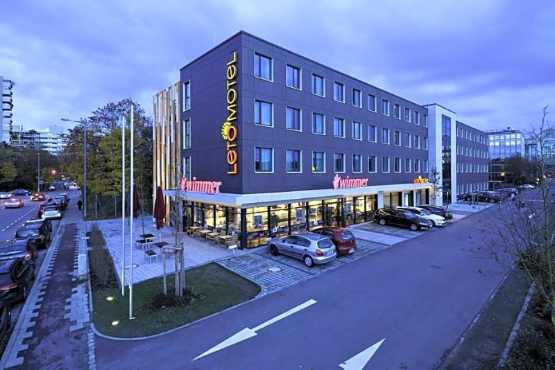 B&B Hotel München-Olympiapark Exterior foto